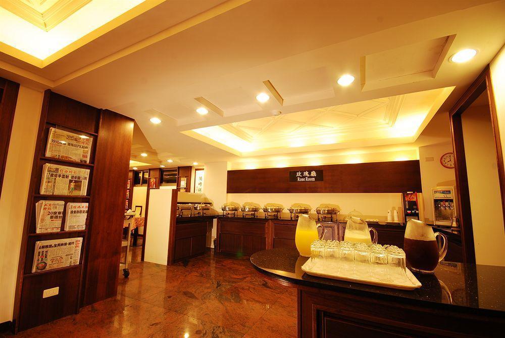 The Enterpriser Hotel Taichung Esterno foto