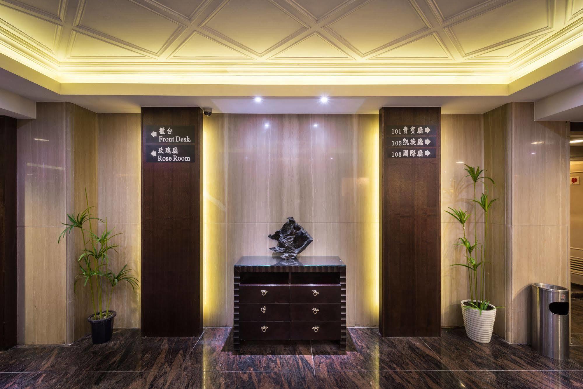 The Enterpriser Hotel Taichung Esterno foto